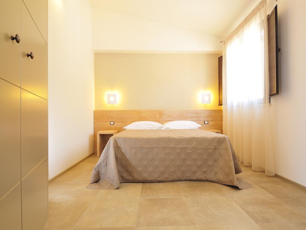B&B Le Cale Santa Maria Navarrese Oda fotoğraf