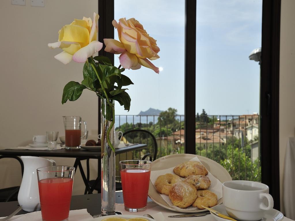 B&B Le Cale Santa Maria Navarrese Dış mekan fotoğraf