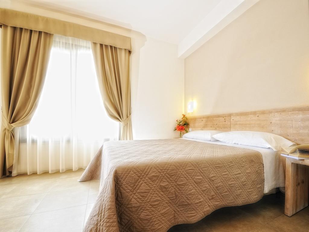 B&B Le Cale Santa Maria Navarrese Oda fotoğraf